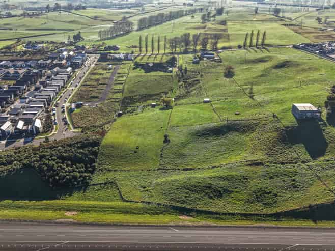 291 + 297 Horsham Downs Road, Rototuna North