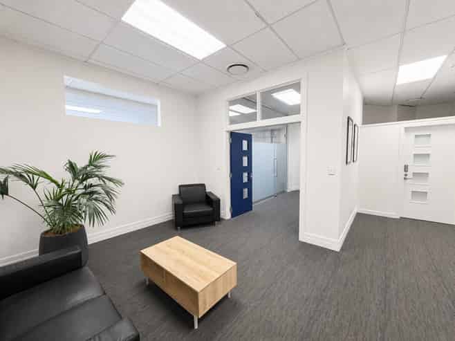 Rare full floor CBD opportunity + 10 parks
