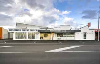 Expansive commercial freehold site in hastings