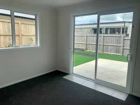 92 Pragma Rise, Rototuna North