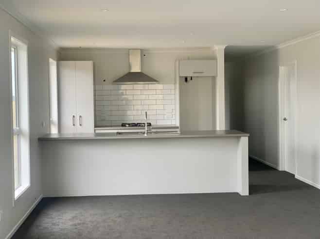 92 Pragma Rise, Rototuna North