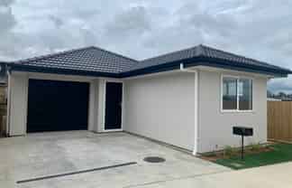 92 Pragma Rise, Rototuna North