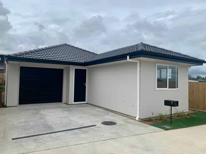 92 Pragma Rise, Rototuna North