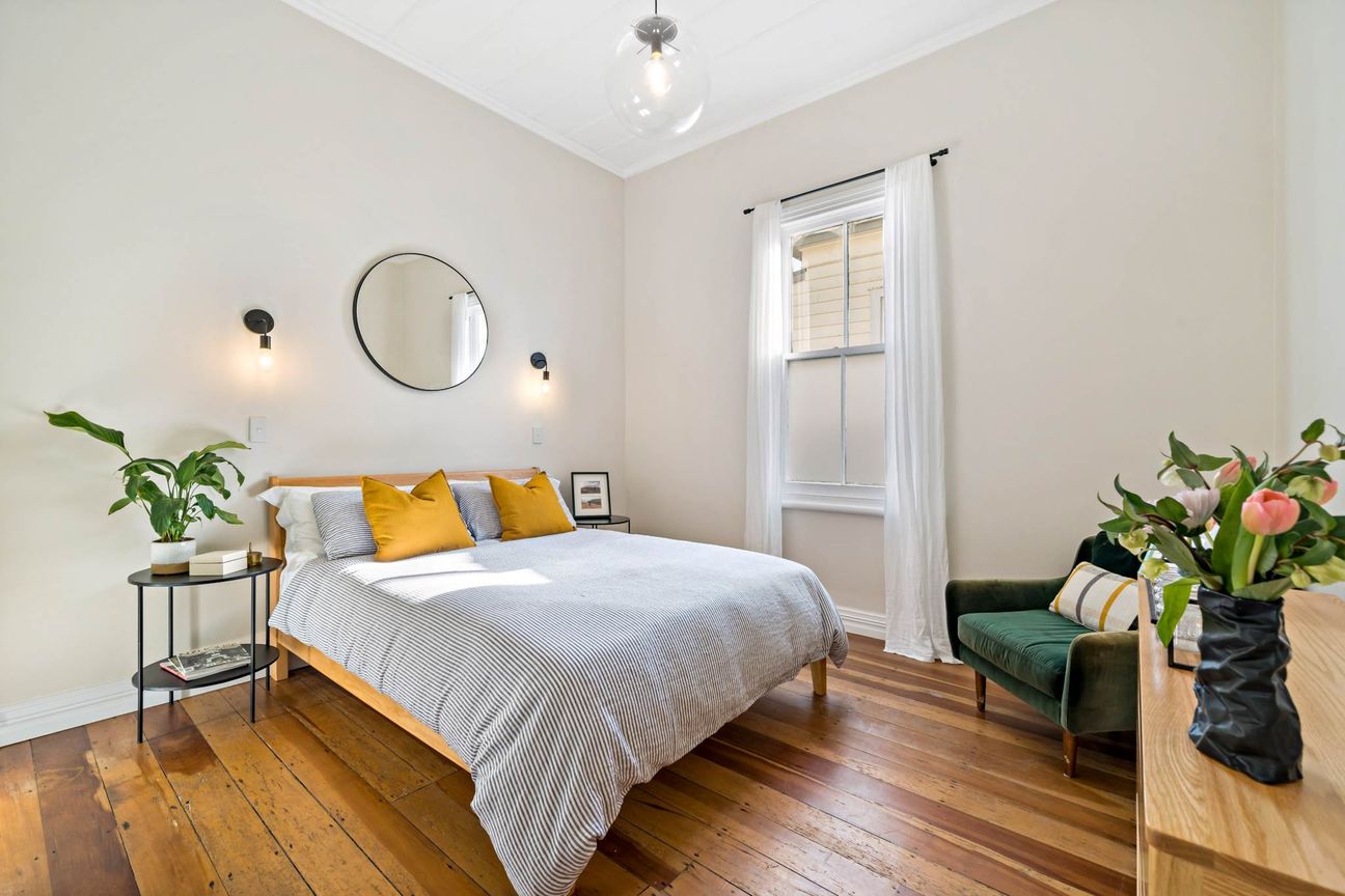 4 BEDROOMS VILLA IN ONEHUNGA - Aanzicht 5
