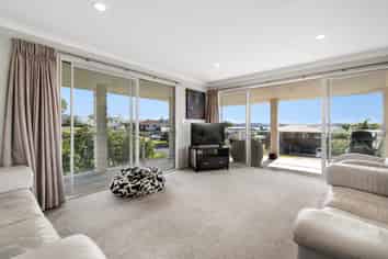 15  Kawau View Road, Snells Beach