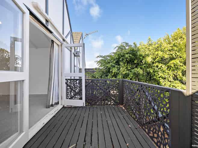 7/23 Cleary Road, Panmure