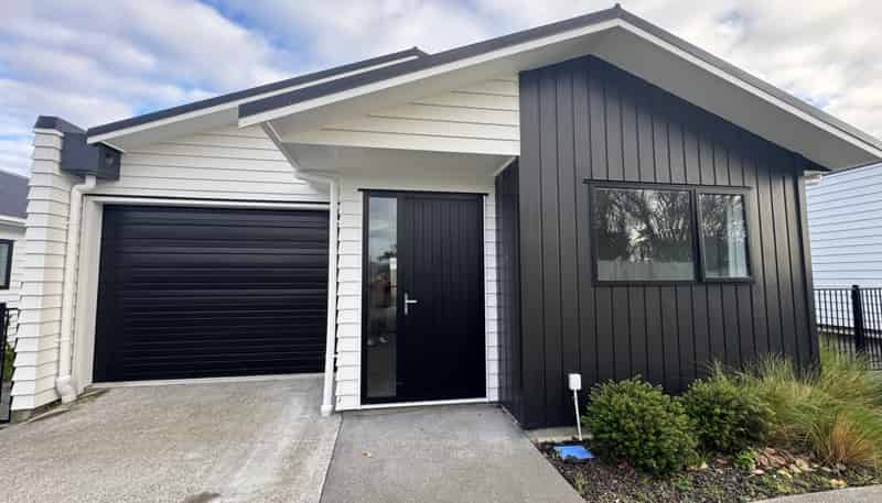 51 Marumaru Street, Marton