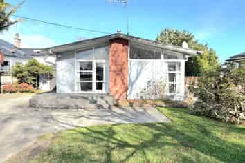 13 Nelson Street, Feilding