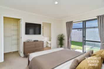 58 Mary Ellen Street, Pegasus