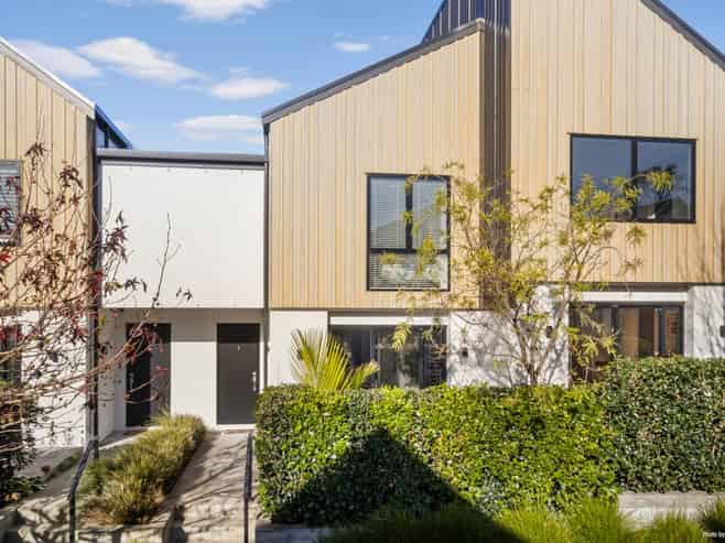 8 Jack Seabrook Road, Hobsonville