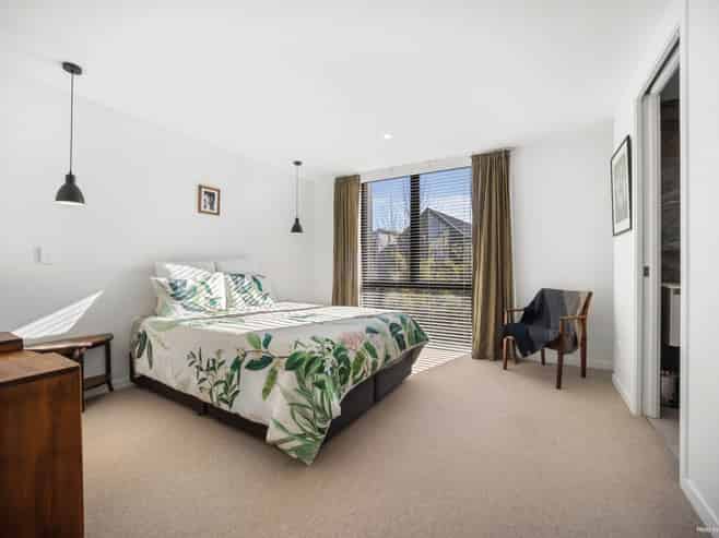 8 Jack Seabrook Road, Hobsonville