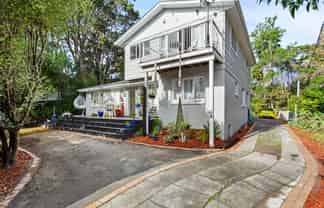 514 West Coast Road, Oratia