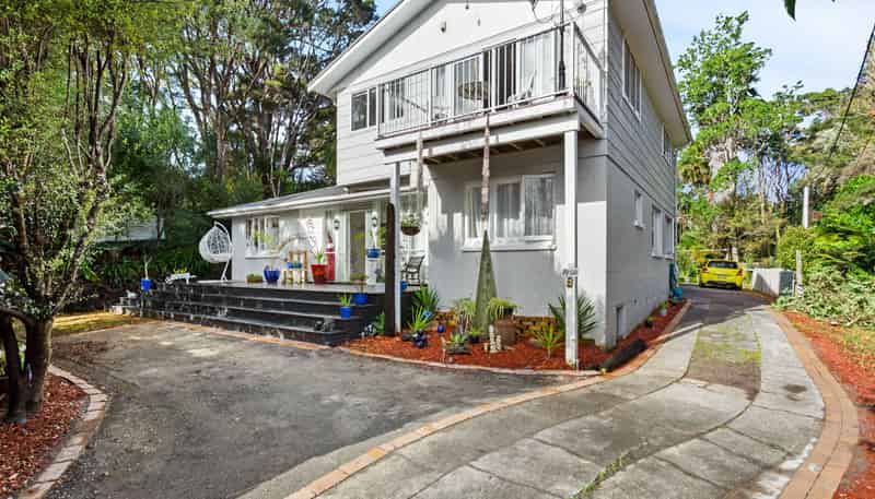 514 West Coast Road, Oratia