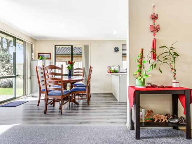 19 Nobleman Place, Hamilton East