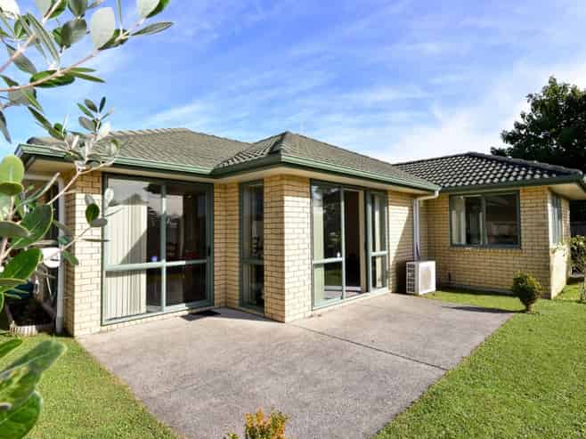 19 Nobleman Place, Hamilton East