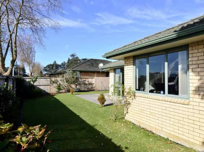 19 Nobleman Place, Hamilton East