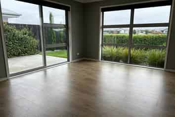 8 Wiersma Lane, Wigram