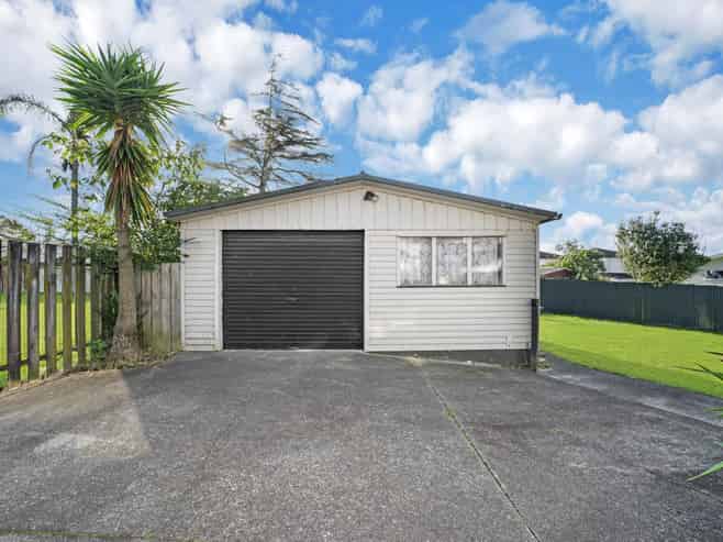 27 Astor Place, Manurewa