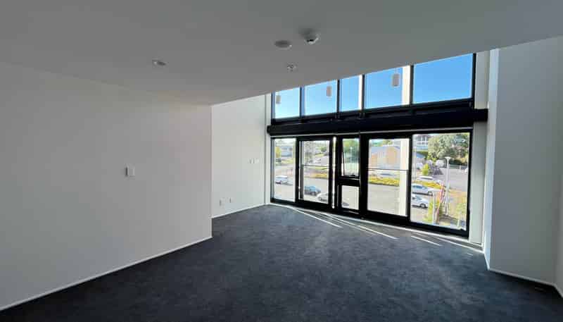 13F/30 Westward Ho Road, Glen Eden