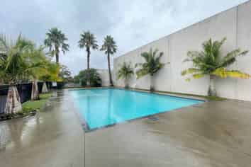 13F/30 Westward Ho Road, Glen Eden