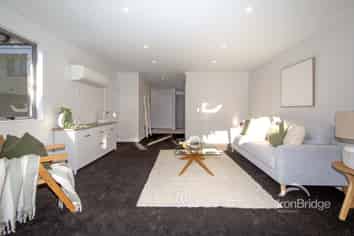 506A Barbadoes Street, Edgeware