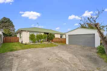 33 Rosewood Place, Paraparaumu