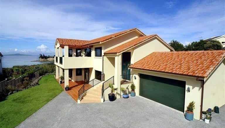 51 Clansman Terrace, Gulf Harbour