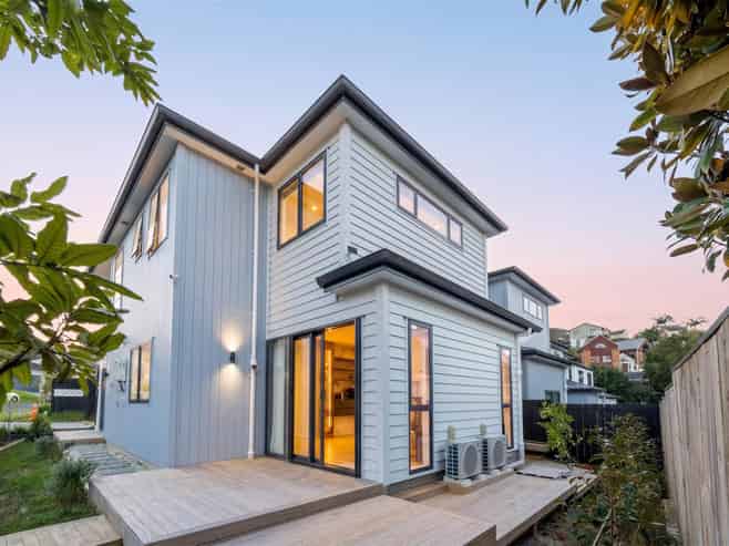 9A Penguin Drive, Murrays Bay