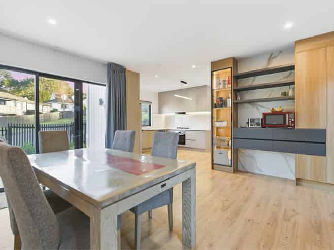 9A Penguin Drive, Murrays Bay