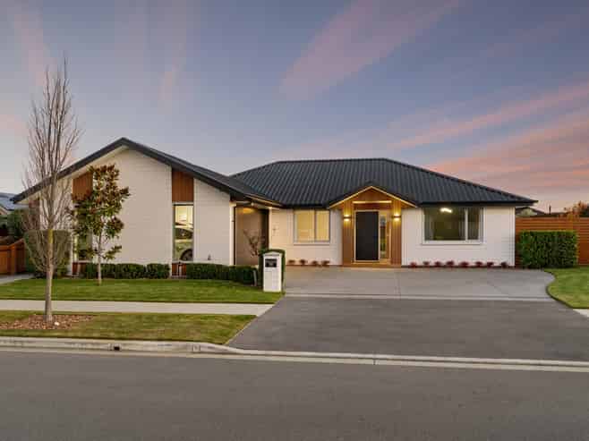 38 Halpin Drive, Lincoln