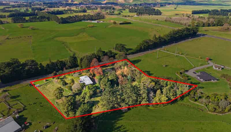 3122 Highway 50, Takapau