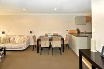 13/8 Monte Cassino Place, Birkenhead