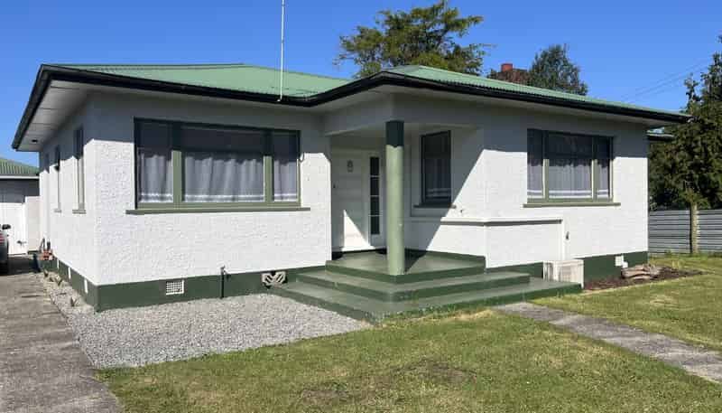 13 Weraroa Road, Waverley