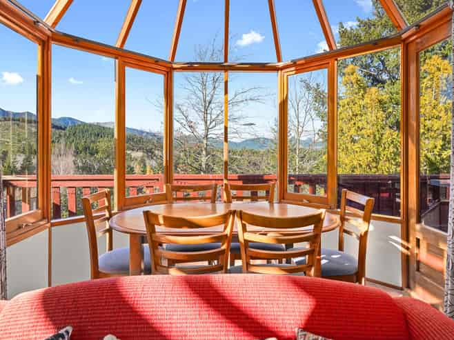90 Chalet Crescent, Hanmer Springs