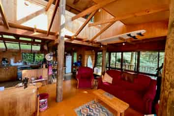 27 Te Tuhi Road, Raglan