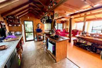 27 Te Tuhi Road, Raglan