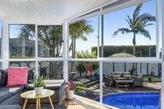 Extravagant Property with Views - Aanzicht 4