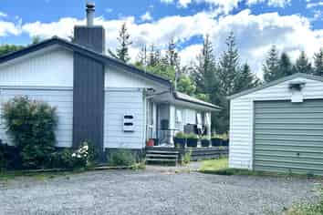 56 Alison Street, Mangakakahi