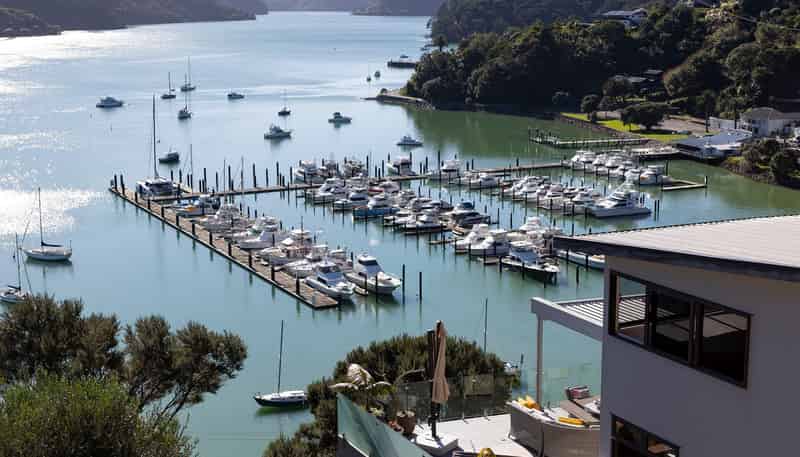 19 Kent Street, WHANGAROA