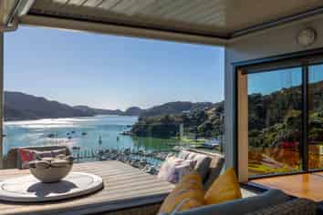 19 Kent Street, WHANGAROA