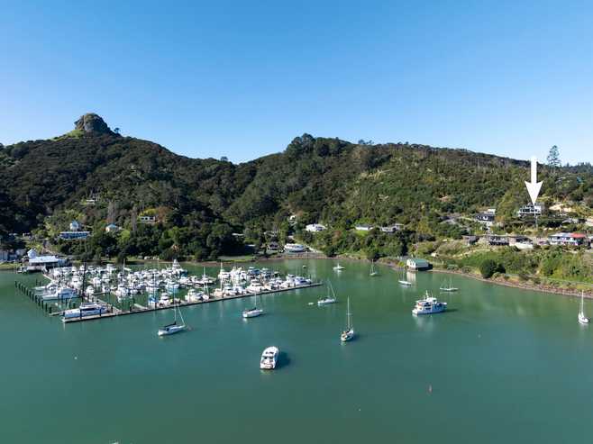 19 Kent Street, WHANGAROA