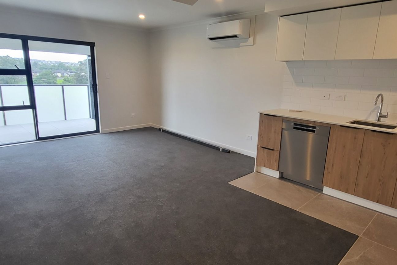 303/32 Shortfin Place, Flat Bush, Auckland - Vista 6