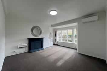 77 Woburn Road, Woburn