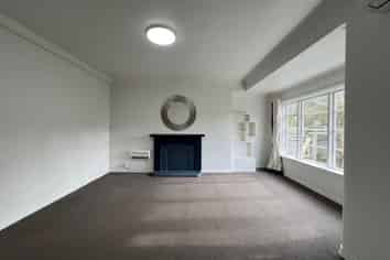 77 Woburn Road, Woburn