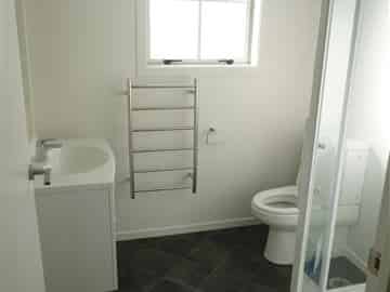 3 Chiefs Court, Hamilton East
