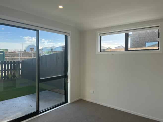 80 Pragma Rise, Rototuna North
