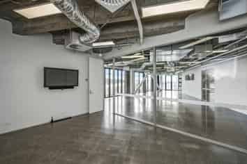 Light-Filled Remuera Office with Balcony