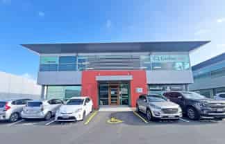 MODERN OFFICE SPACE IN ESTABLISHED BUSINESS PARK
