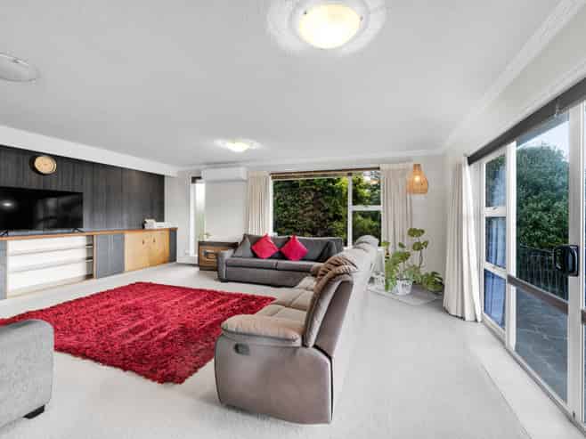 18 Rata Street, Hawera