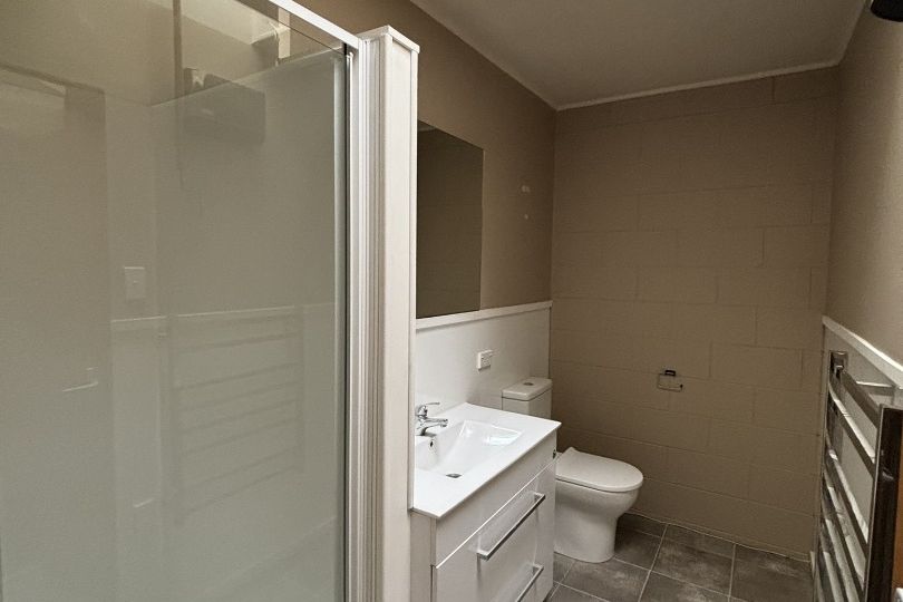 Tidy Two Bedroom Flat - Widok 6